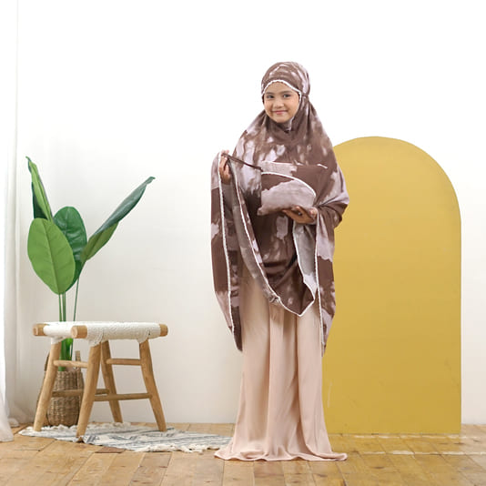 Arwakids tiedye coklat