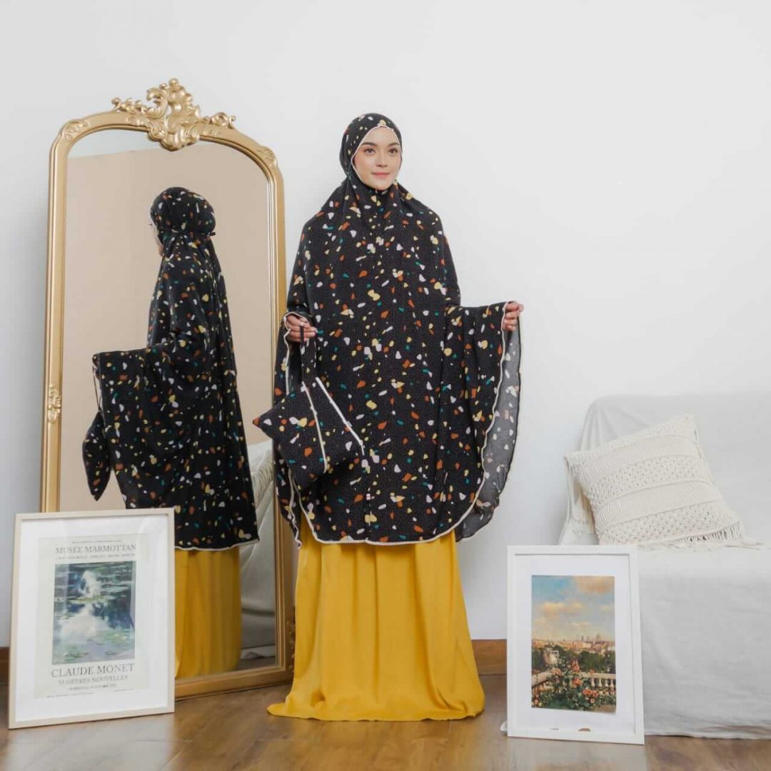 arwa abstrac black